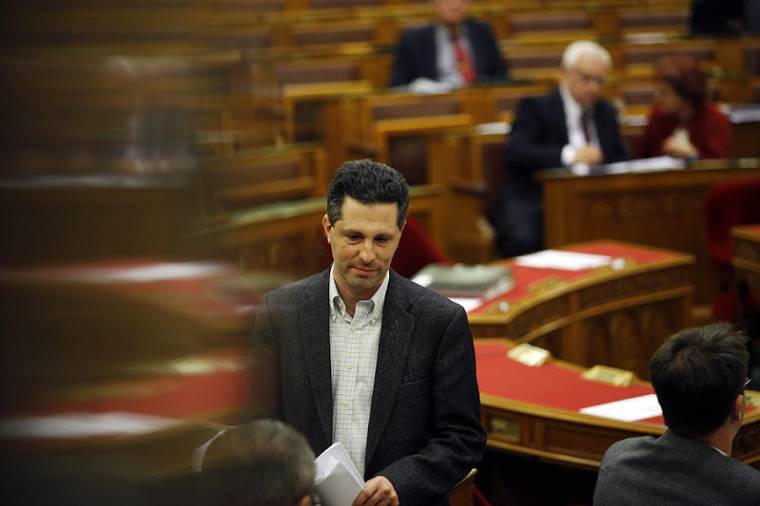 Schiffer András a Krónikának: a kalmárkodás nem külpolitika