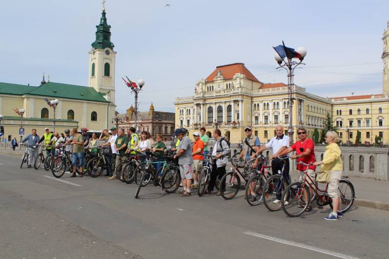 Kerékpáron Szent Lászlótól Szent Lászlóig