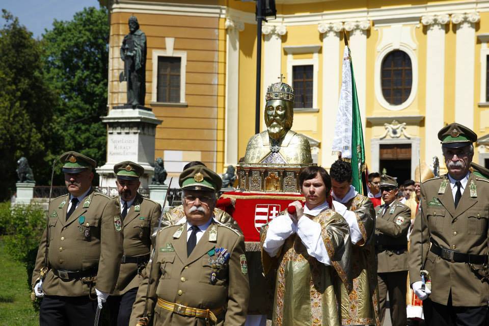 &bullet;  Fotó: Csikos Rolland
