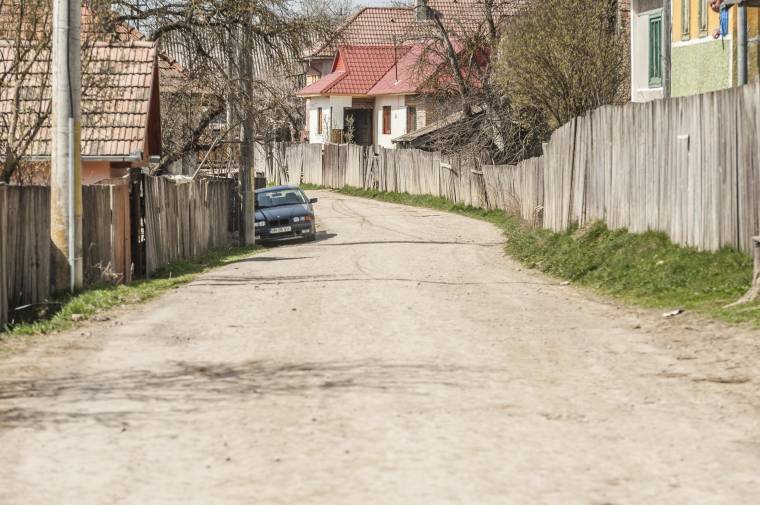 Megvalósíthatósági tanulmányok útfelújításra Csíkszeredában