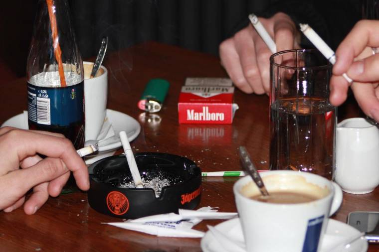„Megszívhatják” a dohányosok