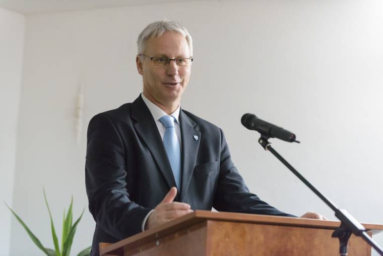 Soltész Miklós a Krónikának: nem Magyarország az ellenség!