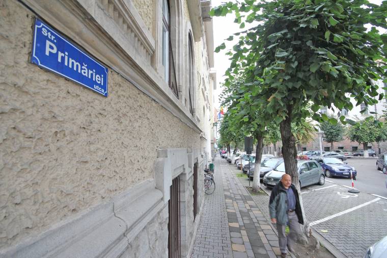 Stratégiai perek a nyelvi jogokért