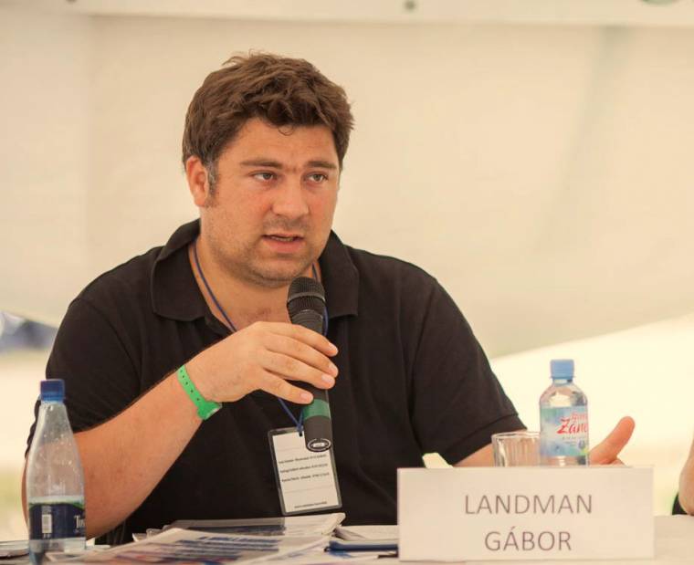 Évek óta harcol a romániai anyanyelvhasználatért a hollandiai magyar jogvédő