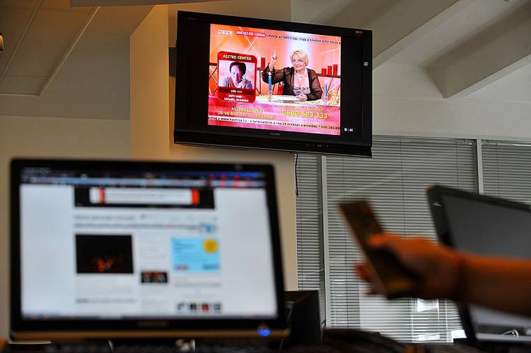 Az anyaországi tévék a legnézettebbek az erdélyi magyarok körében