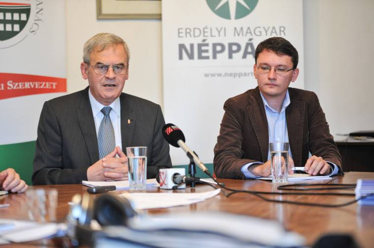 Megtisztulást várnak – Harcot hirdet a korrupció ellen az EMNT és az EMNP
