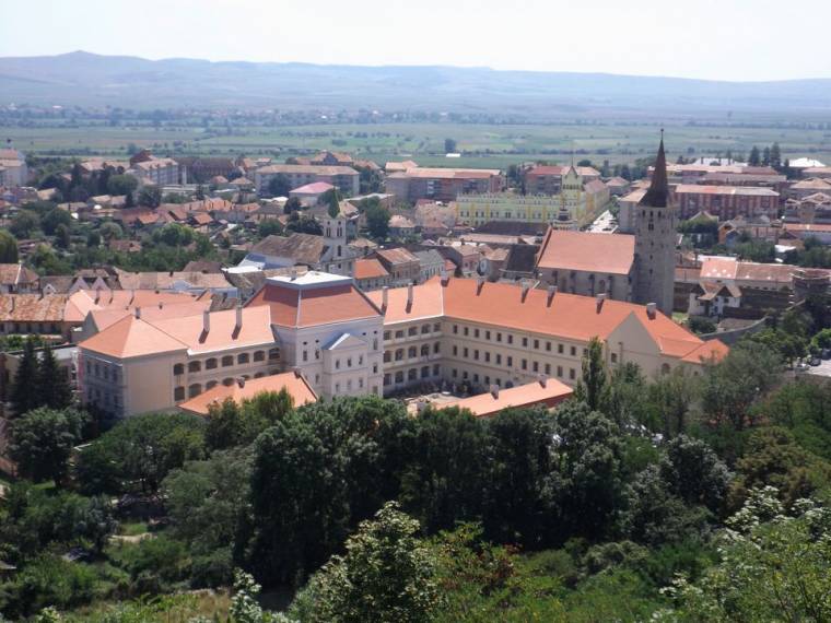 Lezárult a nagyenyedi kollégium felújított épületeinek műszaki átadása