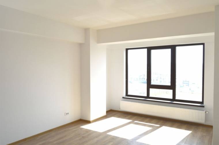 Lélektani küszöb felett a lakásárak