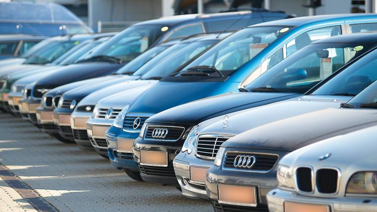 Díjszabás-módosításra szólítják fel a biztosítókat