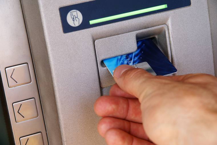Nem kell bankszámlát nyitni a támogatásért