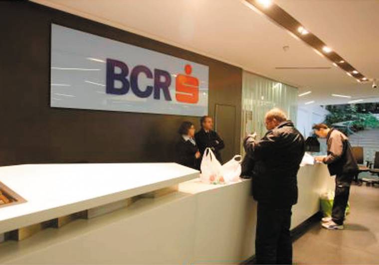 Több mint 15 ezer eurót kaphat vissza a BCR pert nyerő ügyfele