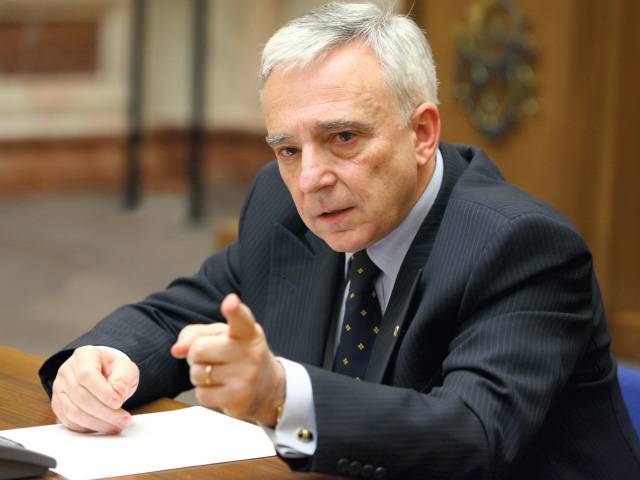 Isărescu szerint szükség lesz új IMF-hitelre