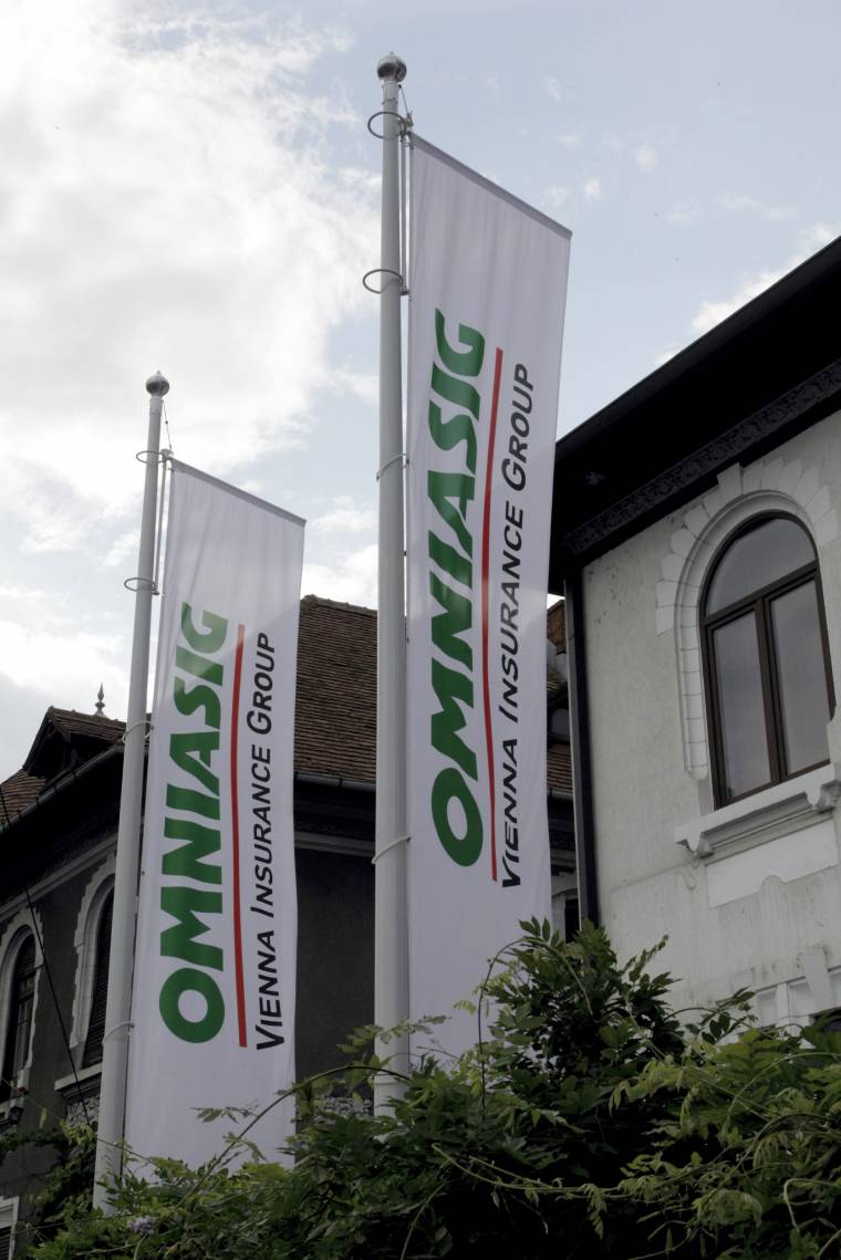 Kivonulhatnak Romániából az osztrák biztosítótársaságok