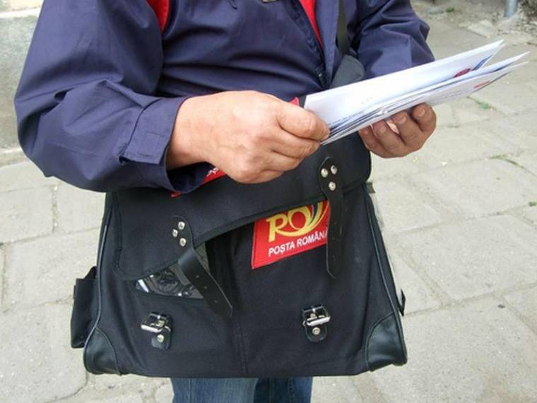 Addig tart a műszak, amíg kiürül a táska: a postásszakma mai kihívásairól