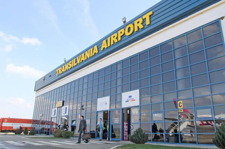 Leszálló ágban a marosvásárhelyi repülőtér