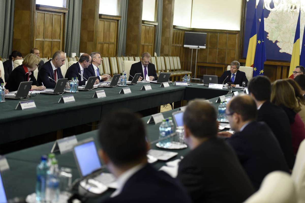 &bullet;  Fotó: gov.ro