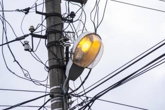 Bár rekordalacsony a fogyasztás, nem kell húsvéti áramszünettől tartani – nyugtatgat az energiaügyi miniszter