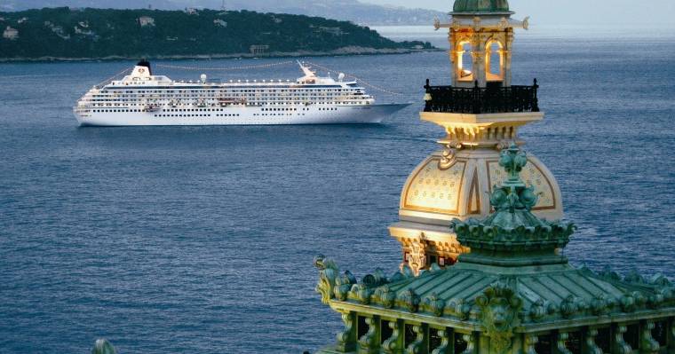 „Eltéríti” a turistahajókat a terrorfenyegetettség