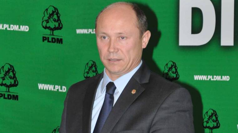 Fordulat Chişinăuban