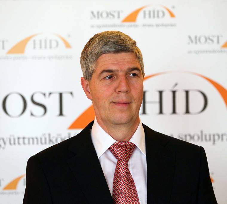 Ficóval és a Szlovák Nemzeti Párttal is tárgyalna Bugár