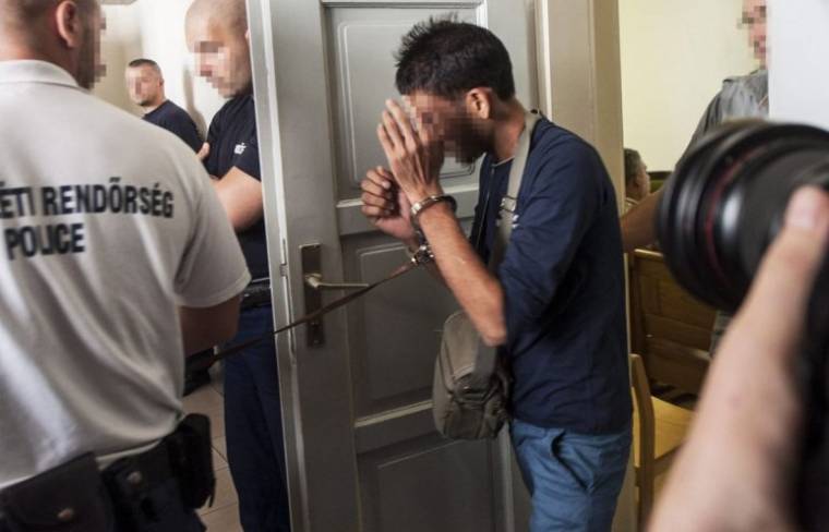 Őrizetbe vettek három román embercsempészt a magyar hatóságok