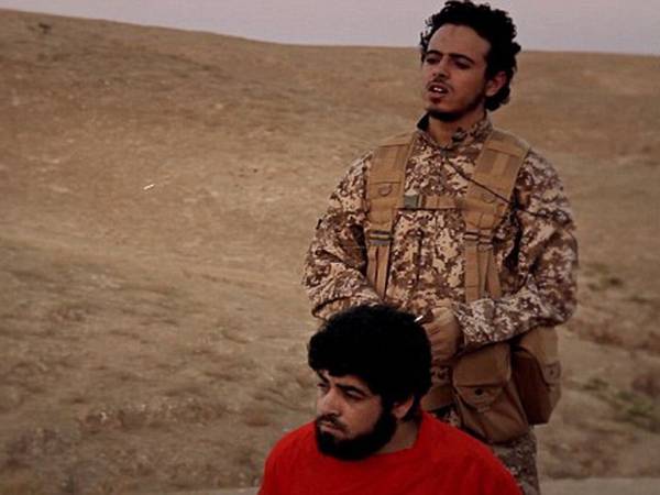 Az állítólagos párizsi merénylőkről tett közzé videót az Iszlám Állam