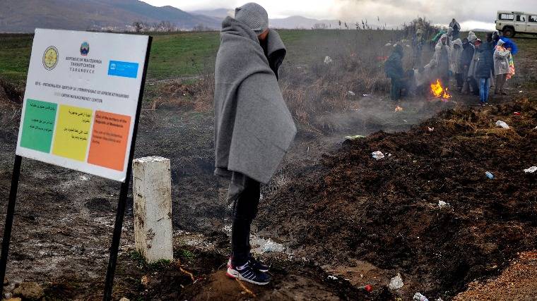 Korlátozzák a migránsáradatot a Balkánon