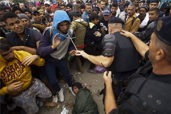 A romániaiak több mint fele nem fogadna be migránsokat