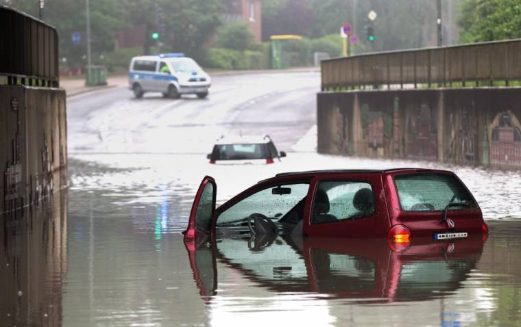Halálos áldozatokat követelt a vihar Németországban