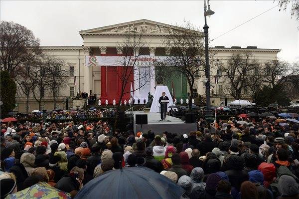 Orbán Viktor: Európa nem szabad