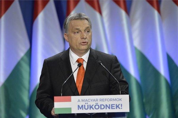 Orbán Viktor az Európai Unió délibábos álmairól