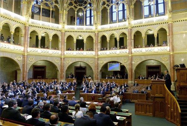 Orbán Viktor: Magyarország a kötelességét teljesíti