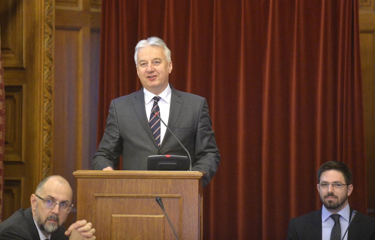 &bullet;  Fotó: Mti