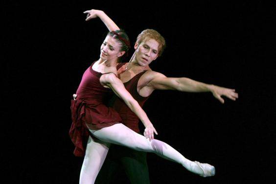 Mégis a bukaresti opera művészeti vezetője marad a dán balettművész