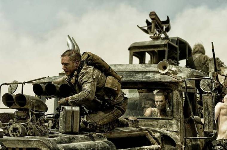 Mad Max: kirobbanó visszatérés