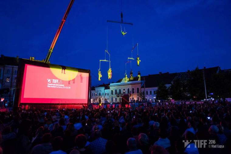 Az „egekben szárnyalt” a 15. TIFF megnyitója