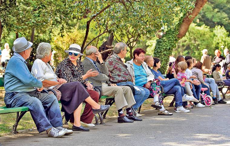 Huszonhétezer lej a legnagyobb nyugdíj