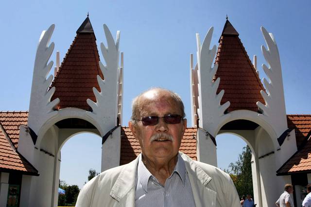 Makovecz Imre Emlékközpontot terveznek Budapesten