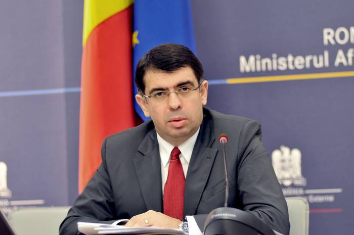 Egymásnak esett a kormányoldal és az ellenzék