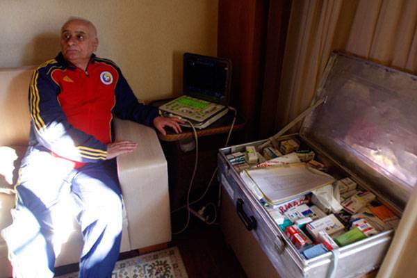 Leváltott orvosával hadakozik a román futballszövetség