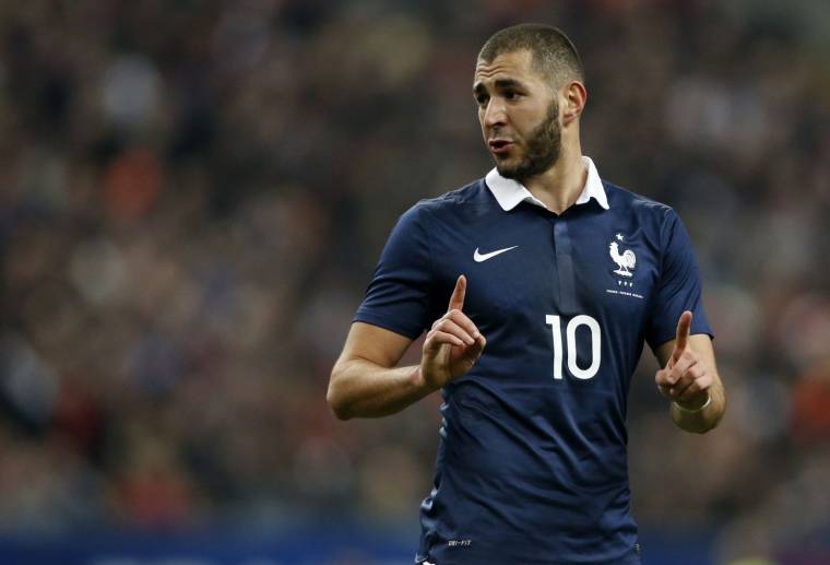 Benzema kimarad a francia Eb-keretből a zsarolási ügy miatt