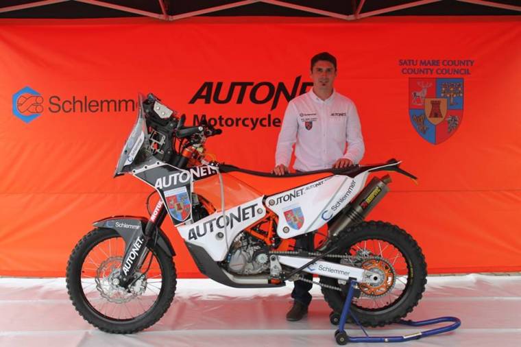 Gyenes új motorral vág neki a Dakarnak