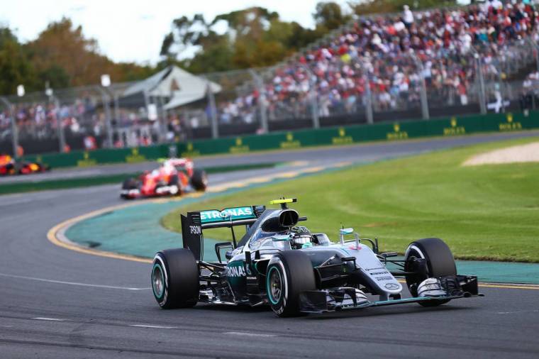 Nico Rosberg pezsgőzött a szezonnyitón