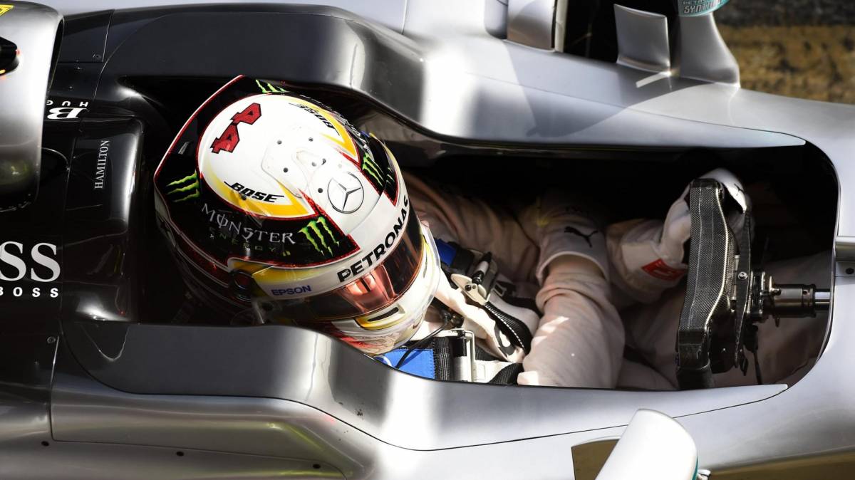 Hamilton győzelmével ért véget a Brazil Nagydíj 