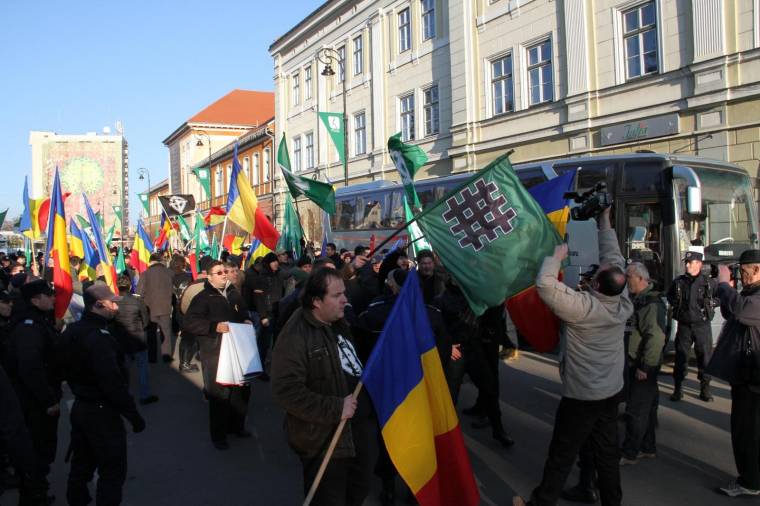 A holokauszt takarásától Brüsszelig
