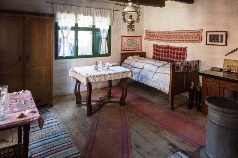 Zalánpataki tájház az üvegfúvó ősök emlékére