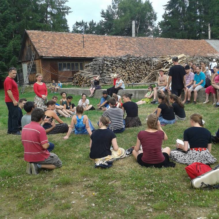 Cigány táncok Őrkőről és Szászcsávásról