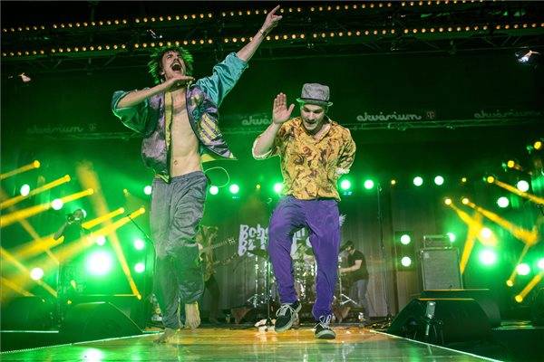 A Bohemian Betyars nyerte a Nagy-Szín-Pad! tehetségmutatót