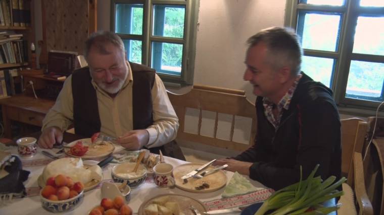 A tudós és a bivalytenyésztő székely története