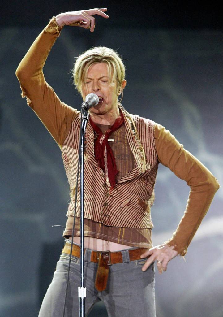 Elhunyt David Bowie, a legendás brit rockzenész